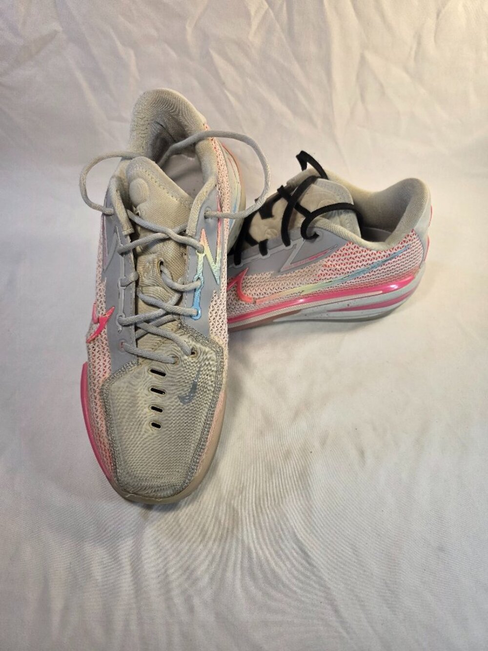 Nike Air Zoom GT Cut Men's Basketball Sneakers Sz 10 Think Pink White CZ0175-008